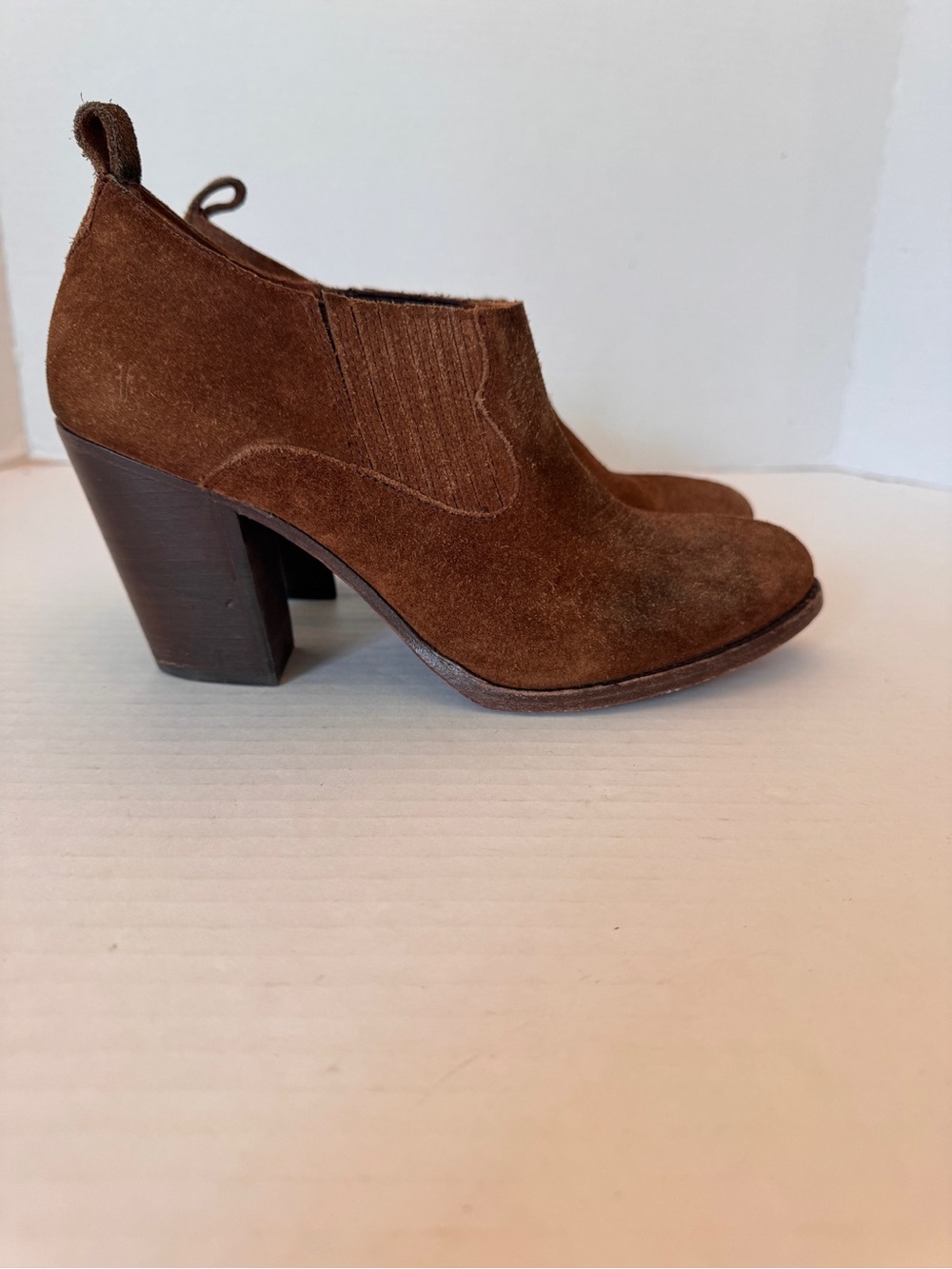 Frye Ilana Shootie Wood Oiled Western Suede Booties Women's Size 9